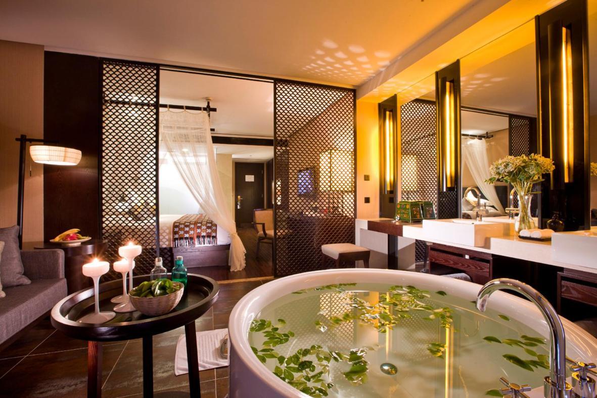 Ssaw Boutique Hotel Hangzhou Xiaoshan City Center Екстер'єр фото
